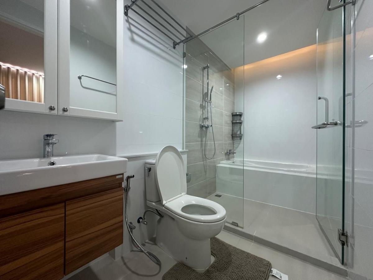 Pangsapuri 6th Avenue Sukhumvit Bkk 301 Bts Asoke Nana Mrt Bangkok